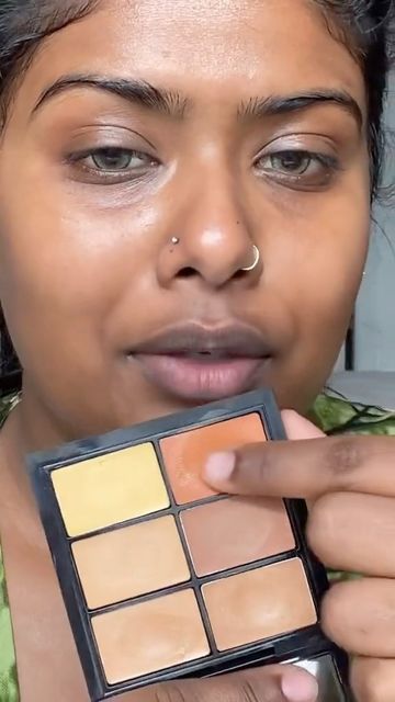 M·A·C Cosmetics on Instagram: "Dark spots are no match for the #MACStudioFix Conceal And Correct Palette. Watch as @shawtycynthia_makeup seamlessly blends in to instantly balance out her skin tone with this well-edited wave of four concealers and two corrector shades." Best Concealer For Brown Skin, Dark Spot Corrector Makeup, Dark Skin Tone Makeup, Mac Concealer Palette, Concealer Dark Skin, Makeup Dark Skin, Mac Concealer, Yellow Concealer, Corrector Makeup