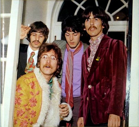 The Beatles. Press launch for Sgt Pepper LP.
19, May. 1967. London Woodstock Wedding, Sgt Peppers Lonely Hearts Club Band, Belgravia London, Beatles Sgt Pepper, The Beatles Help, Lonely Hearts Club, Beatles Poster, All My Loving, 60s Hippie