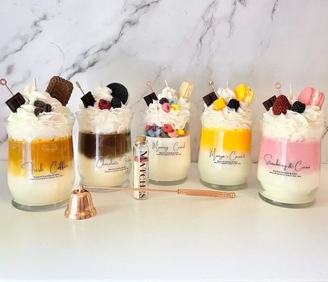 Candles Collection, Lilin Aroma, Candle Making Recipes, Dessert Candle, Diy Candles Homemade, Cereal Dessert, Candle Obsession, Soya Mumu, Sweet Candles