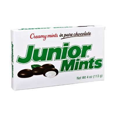 1949 Junior Mint, Mints Candy, Junior Mints, Peppermint Cream, Popular Candy, Oreo Brownies, Soft Candy, Candy Brands, Chocolate Shells