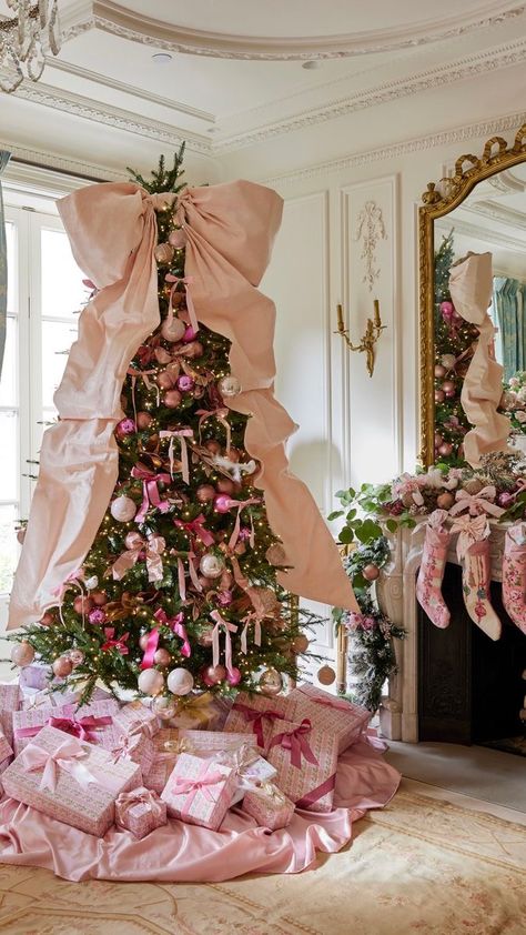 Pink Winter Decorations, All Pink Christmas Tree, Pink Christmas Tea Party, Old Timey Christmas Aesthetic, Marie Antoinette Christmas Tree, Love Shack Fancy Christmas Tree, Pink Christmas Tree Theme, Vintage Pink Christmas Tree, Bow Tree Christmas