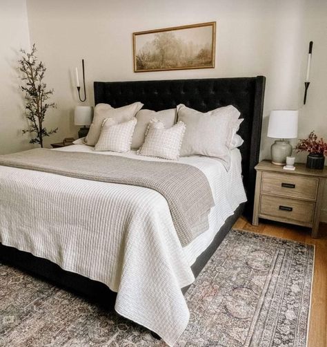 Beds With Black Headboard, Black Farmhouse Bedroom Ideas, Neutral Bedroom Black Headboard, Black Wood Bed Frame Bedroom, Bedding Ideas With Black Headboard, Black Furniture Neutral Bedroom, Black Bed Frame With Wood Nightstand, Master Bedrooms Decor Black Headboard, Dark Bed Frame Light Bedding