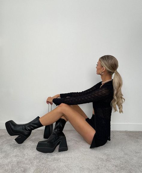 Sock Heels Outfit, Heeled Boots Outfit Going Out, Short Black Dress With Boots, Sock Ankle Boots Outfit, Chunky Heel Boots Outfit, How To Style Platform Boots, Black Sock Boots Outfit, Black Heeled Boots Outfit, Chunky Platform Boots Outfit