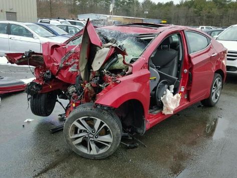 2014 HYUNDAI ELANTRA SE Car Crashes Fatal, Car Accidents Photos Fatal, Accident Pictures For Clients, Hospital Pictures Accident, Crashed Car, Wrecked Car, Accident Car, Art Bizarre, Granny Picture