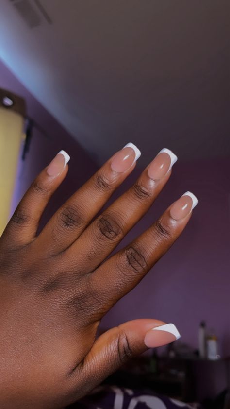 amazon french tip press ons so sturdy and so cute i swear!!! Short Nail Press Ons, French Tip Nails Press On, Small French Tips Nails, Regular French Tip Nails, French Tips Aesthetic, American French Nails, French Tip Dip Powder Nails, Short Baddie Nails, French Tip Press Ons