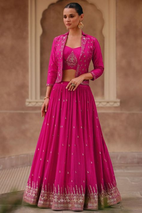 Rani Pink Heavy Designer Lehenga Choli with Jacket Emerald Green Evening Dress, Gaun Tulle, Indo Western Lehenga, Western Lehenga, Lehenga Choli Designs, Bridesmaid Lehenga, Lehenga Suit, Green Evening Dress, Indo Western Dress