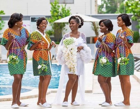 Kente Gown, Aso Ebi Lace Styles, African Bridesmaid Dresses, African Wedding Attire, Beautiful Bridal Dresses, African Bride, African Fabric Dress, African Fashion Skirts, Bridal Shower Outfit