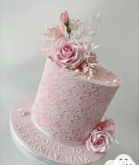 Brush Embroidery Cake, Dessert Chef, Single Tier Cake, Lace Cake, Brides Cake, Cake Hacks, Edible Lace, 21st Birthday Cakes, Instagram Cake