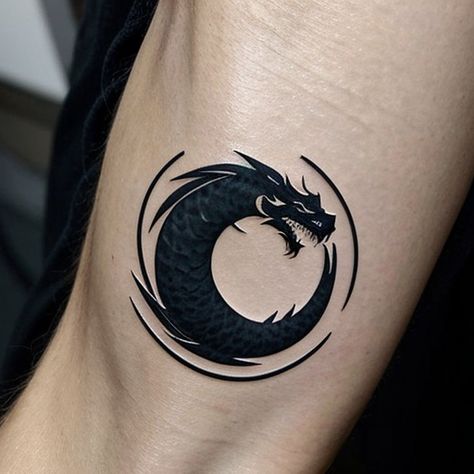 Dragon Power Tattoo for arm - Creative Tattoo Ideas Coiling Dragon Tattoo, Circular Dragon Tattoo, Infinity Dragon Tattoo, Dragon Collar Bone Tattoo, Circle Dragon, Circle Tattoo Design, Circular Tattoo, Creative Tattoo Ideas, Spiral Tattoos