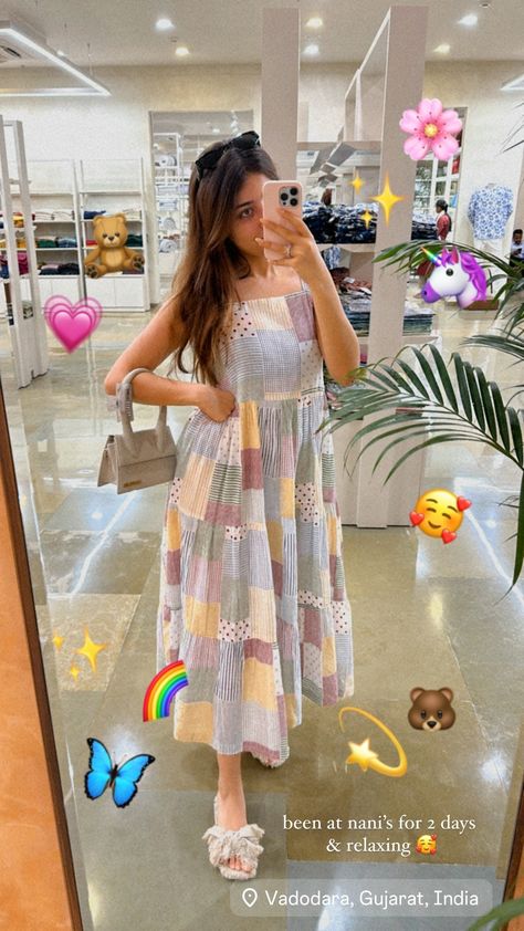 Aditi Bhatia Dresses, Aditi Bhatia, Jeans Outfit Women, Aesthetic Life, Outfit Women, Jeans Outfit, Jean Outfits, Selfies, Health And Beauty