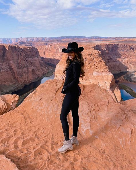 Canyon Outfit, Grand Canyon Outfit, Grand Cayon, Grand Canyon Winter, Grand Canyon Pictures, Sedona Arizona Travel, Utah Outfits, Road Trip Outfit, Arizona Style