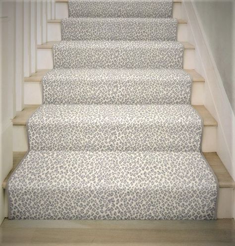 How to Use Animal Print Carpet in Your Home Animal Print Carpet On Stairs, Cheetah Carpet, Leopard Carpet, Animal Print Carpet, Carpet Ideas, Printed Carpet, Wall Carpet, Bride Nails, Elegant Living Room