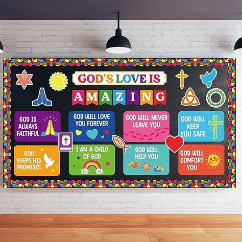 Sunday School Room Decor, Sunday School Classroom Decor, Welcome Bulletin Boards, Holiday Bulletin Boards, Christian Classroom, Christian Bulletin Boards, Sunday School Decorations, Sunday School Rooms, Halloween Bulletin Boards