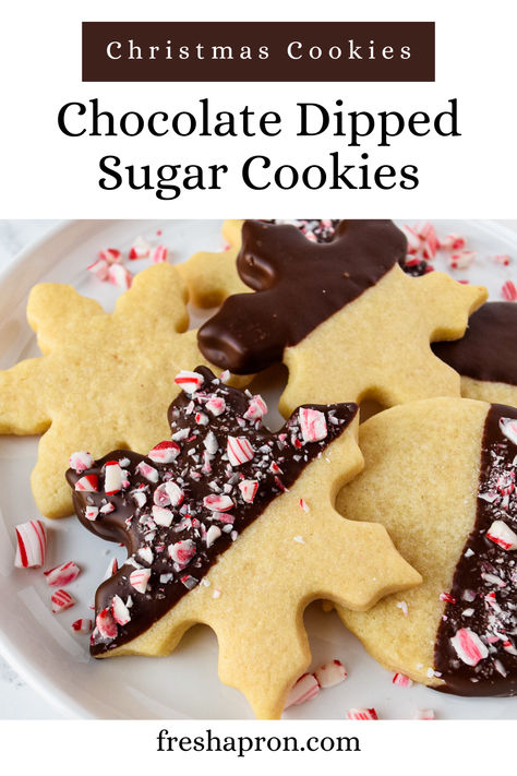 Chocolate Dipped Sugar Cookies with Crushed Candy Cane. Chocolate Dipped Sugar Cookies, Dipped Sugar Cookies, Spanish Menu, The Best Christmas Cookies, Kid Friendly Dessert, Christmas Cookie Box, Chocolate Dipped Cookies, Cookie Toppings, Christmas Baking Recipes