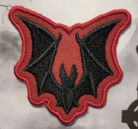 I have embroidered this cute bat onto red canvas. It is approximately 3x3 inches in size.  Choose whether to have iron on backing or not.  I NEVER GUARANTEE BACKING WILL HOLD I always recommend sewing it on.  Please ask all questions before purchase.  Please read all shop policies before purchase.  Please note processing times.. Punk Patches, Battle Jacket, Cute Bat, Cute Patches, Red Canvas, Sticker Patches, Patches Jacket, Art Anime, Embroidery Inspiration