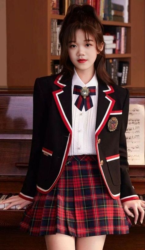 China School Uniform, Chinese School Uniform, Korean Uniform School, Korean Uniform, Zhao Lu Si, Chinese Fancy Dress, Outfit Korean Style, School Uniform Fashion, School Uniform Outfits