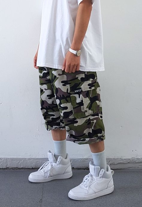 Long Shorts Outfits Men, Baggy Pants Outfits, Cargo Shorts Men Outfits, Cargo Shorts Outfit, Essentials Outfit, Natural Linen Pants, Baggy Pants Outfit, Baggy Pants Women, Short Pants Outfit