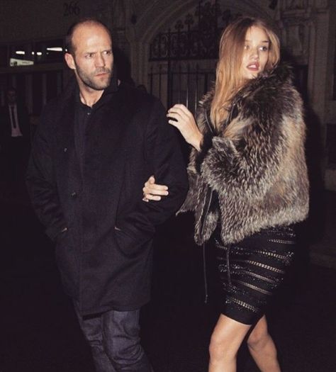 Rosie Huntington Hair, Jason Statham Rosie Huntington, Rose Huntington, Rosie And Jason, Jason Statham And Rosie, Dream Relationship, Rosie Huntington, Lifestyle Illustration, Jason Statham