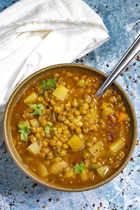 Lentejas Mexicanas Recipes, Mexican Lentil Soup Recipe, Moroccan Lentils, Beef Lentil Soup, Growing Chili Peppers, Vegan Lentil Recipes, Mexican Meatballs, Vegan Lentil, Dried Lentils