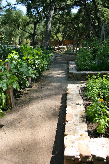 raised beds using stone Garden Front Of House, Vegetable Garden Beds, Rough Luxe, Chicken Garden, Potager Garden, Polished Pebble, Front Yard Garden, Food Garden, Veggie Garden