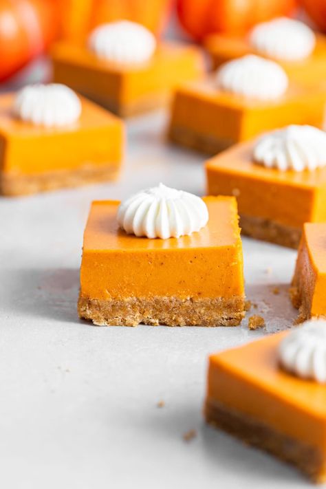 No Bake Pumpkin Pie Bars, No Bake Pumpkin Bars, Pumpkin Pie Bars Recipe, No Bake Pumpkin, Bake Pumpkin, Karo Syrup, No Bake Pumpkin Pie, Pumpkin Pie Bars, Pumpkin Desserts