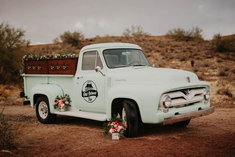 1955 Ford F-250 that has been converted into a six tap totally customizable bar. Good old "Chuck the Truck" can pour just about anything your heart desires from mixed drinks to soda to beer. Tap Truck Wedding, Tap Truck, Old Truck Bar Ideas, Wedding In N Out Truck, Beer Tap Truck, Old Beat Up Truck, Beer Truck, Marine Veteran, Coffee Bike