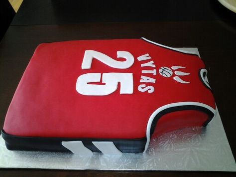 Raptors jersey cake Raptors Cake, Basketball Cake Ideas, Toronto Raptors Jersey, Raptors Jersey, Jersey Cake, Basketball Cake, Fish Cake, Baking And Pastry, Toronto Raptors