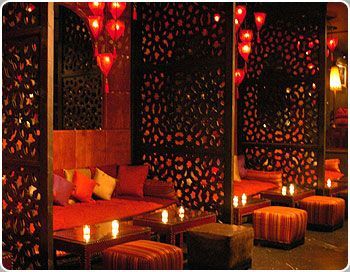 Moroccan Restaurant, Moroccan Lounge, Lounge Interiors, Rooftop Design, Decoration Restaurant, Bar Interior Design, Lounge Lighting, Bar Interior, Lounge Design