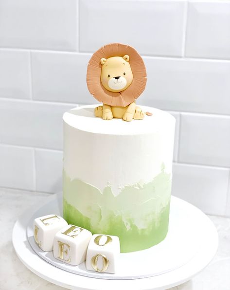 Lion Baby Shower Cake, Fondant Lion, Safari Theme Cake, Cake Lion, Two Wild Cakes, Lion Birthday Cake, Safari Baby Shower Cake, Theme Jungle, Lion Cake