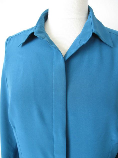 Green Silk Blouse, Personal Project, Divergent, Sewing Tips, Green Silk, Classy Dress, Teal Green, Sewing Hacks, Silk Blouse