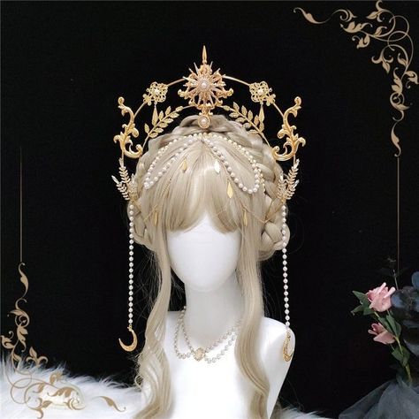 Gothic Goddess, Gold Halo Crown, Crown Aesthetic, Halo Crown, Headpiece Jewelry, Cosplay Hair, Kawaii Hairstyles, Hair Hoop, Crown Headband