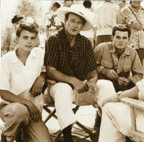 John Wayne with his sons Patrick and Michael he had from his first wife Josie, John Wayne Quotes, Patrick Wayne, John Wayne Movies, Wayne Family, Maureen O'hara, Actor John, Classic Movie Stars, Celebrity Families, All In The Family