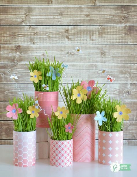 Simple diy easter party decorations April Party Themes, Easter Party Decorations, Diy – Velikonoce, Diy Decoracion, نباتات منزلية, Bunny Napkins, Easter Party Decor, Peppa Pig Birthday, Ideas For Easter Decorations