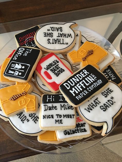 The Office themed cookies The Office Cupcakes, The Office 30th Birthday, The Office Themed Food, Office Themed Bachelorette Party, The Office Party Decorations, The Office Baby Shower Ideas, The Office Cake Ideas, The Office Birthday Party Ideas, The Office Themed Wedding