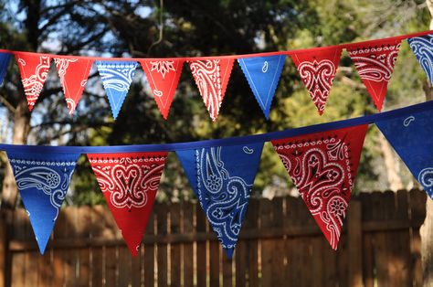 Blue & Red Bandana Banners via Etsy. Bandana Banner, Fabric Pennant Banner, Barn Birthday Party, Wild West Party, Mini Bunting, Western Birthday, Barn Parties, Western Theme Party, Western Party