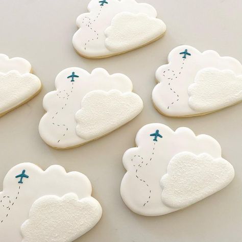 Airplane Party Food Ideas, Time Flies Cookies Airplane Party, Cloud Royal Icing Cookies, Flight Birthday Party Theme, Airplane Birthday Cookies, Airplane Baby Shower Cookies, Cloud Decorated Cookies, Plane Cookies Decorated, Airplane Sugar Cookies