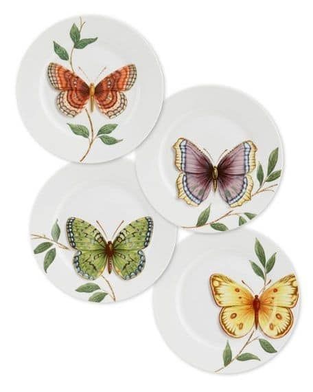 Butterfly Plates, Butterfly Kitchen, Kitchen Plates, Pretty Plates, Painted Plates, Plate Art, China Painting, Porcelain Art, China Patterns