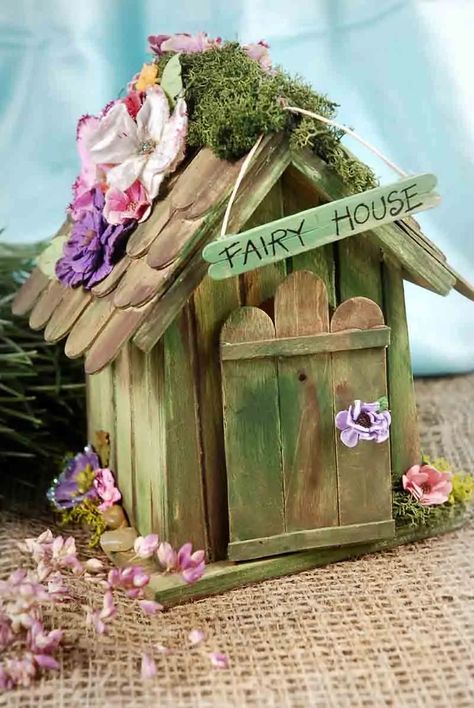 25 DIY Fairy Door Ideas from Popsicle or Wooden Craft Sticks & Rocks Popsicle Stick Houses, Diy Popsicle, Fairy Garden Crafts, Fairy Garden Designs, Faeries Gardens, Fairy Crafts, Fairy Garden Houses, Popsicle Stick Crafts, Diy Fairy