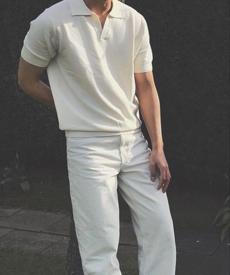 White Old Money Outfit Men, Men Spring Outfits Classy, Classy Fits For Men, Mens Holiday Fashion, Holiday Outfits For Men, Polo Shirt Outfit Men Street Styles, White Outfit Men, Old Money Boy, Old Money Aesthetic Outfit