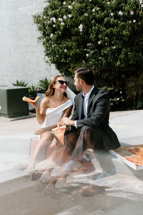 Who wouldn't want to eat pizza after saying "I do" to the love of your life!? | Sarah Yates Photo | This Little Italy elopement styled shoot had all the courthouse wedding vibes with personal touches like eating pizza on the side of the road. Yes, please. More inspo up on the blog. Pizza Couples, Little Italy San Diego, Pizza Wedding, Marriage Photo, Elopement Styled Shoot, Italy Elopement, San Diego Elopement, Florence Wedding, Eating Pizza