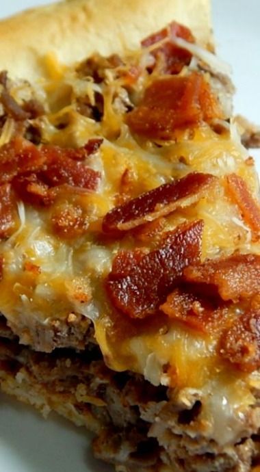 Bacon Cheeseburger Pie, Hamburger Dishes, Cheeseburger Pie, Bisquick Recipes, Hamburger Meat Recipes, Beef Casserole Recipes, Hamburger Recipes, Hamburger Meat, Bacon Cheeseburger