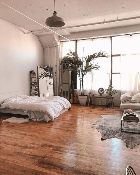 #palete Minamilist Bedroom, Dining Room Decor Modern, Industrial Interior Style, Scandinavian Design Bedroom, Modern Calendar, Decor Studio, Scandinavian Bedroom, Design Living, Minimalist Bedroom