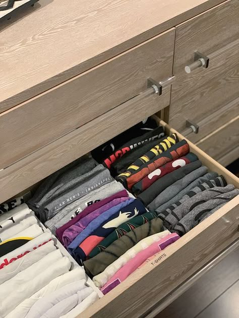 10 Brilliant Dresser Drawer Organization Ideas » Lady Decluttered Clothes Drawer Organization, Dresser Drawer Organization, Room Organization Bedroom, Clothes Drawer, Wardrobe Organisation, Drawer Organization, Dresser Organization, Bedroom Organization, Dresser Drawer