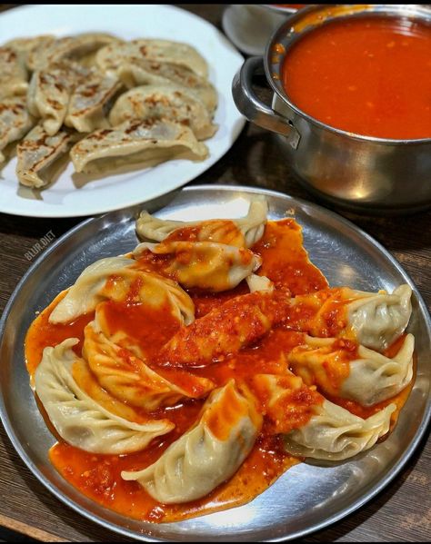 Nepali Street Food, Nepali Recipes, Nepali Aesthetic, Nepali Momo, Nepali Culture, Nepal Food, Nepali Food, Nutritional Food, Around The World Food