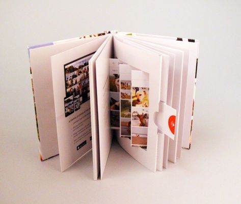 Popup Book Design, Interactive Book Ideas, Book Pop Up Design, Exhibition Book Design, Interactive Book Design, Pop Up Book Design, Interesting Publication Design, Creative Book Design, Experimental Book Design