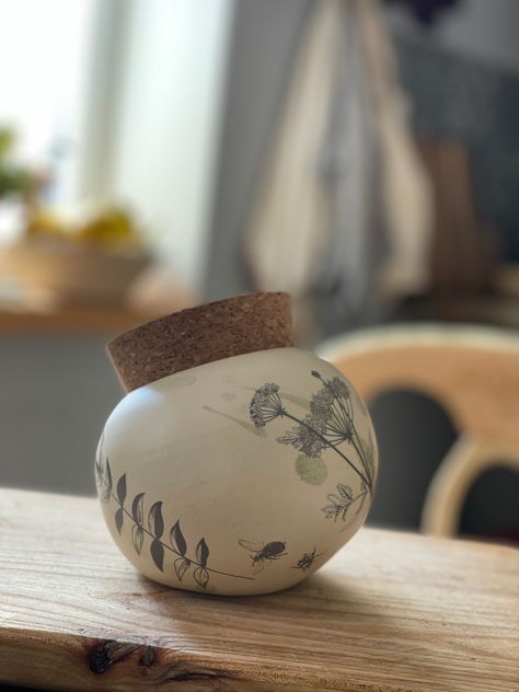 Salt Cellar, Salt Pig Salt Keeper, Ceramic Salt Pot, Botanical - Etsy Australia Pottery Salt Cellar, Salt Pig Pottery, Ceramic Salt Dish, Garlic Beans, Grow Succulents, Pottery Lighting, Salt Container, Pottery Spoon Rest, Clay Classes