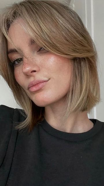 Balayage Blonde, Hair Inspiration Short, Fresh Hair, Haircuts Straight Hair, Penteado Cabelo Curto, Short Blonde Hair, Short Hair Haircuts, Cortes De Cabello, Hair Transformation