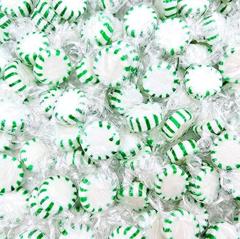 Mint Food, Spearmint Aesthetic, Candy Mints, Mint Gum Aesthetic, Mint Candy Aesthetic, Mints Candy, Soft Christmas Mints, Spearmint Candy, Green Candy Aesthetic