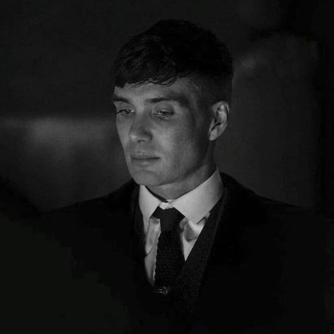 ✨Cillian Murphy✨💀🤍 جيسون ستاثام, Muslim Beard, Arab Men Fashion, Peaky Blinders Characters, Peaky Blinders Wallpaper, Peaky Blinders Thomas, Boxing Videos, Peaky Blinders Tommy Shelby, Cillian Murphy Peaky Blinders