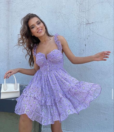 Sundress Aesthetic, Blue Outfits, Velvet Boots, Dress Guide, Blue Outfit, Dresses For Teens, Ball Dresses, Feminine Style, Beautiful Dresses